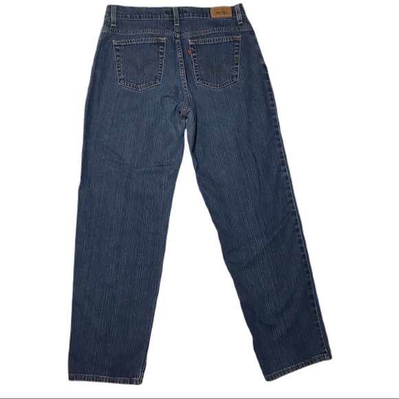 Levi’s 550 Red Tab Tapered Leg, Med Wash, Five Pocket Blue Denim Jeans VGUC - Picture 5 of 8